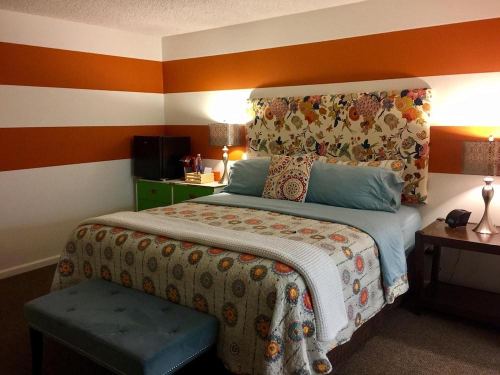 The Village Palm Desert photo 23