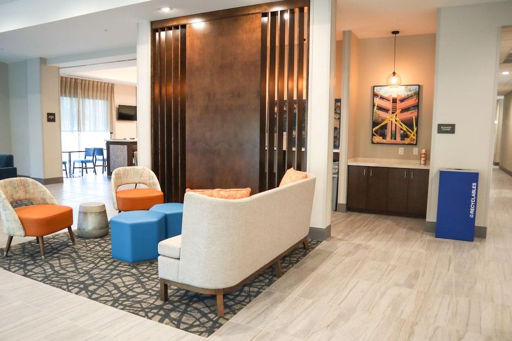 Comfort Suites Gainesville near University photo 5