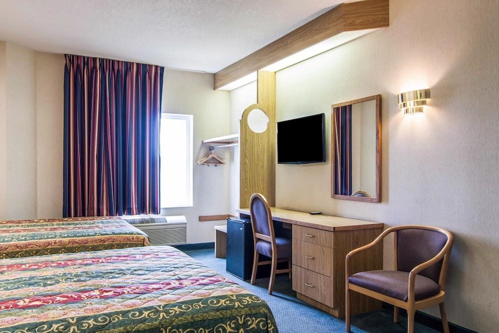 Rodeway Inn Salem Northgate photo 13