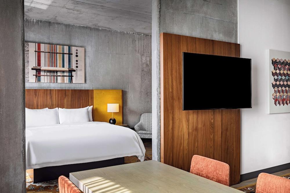 The Loom Hotel, Tapestry Collection by Hilton photo 85
