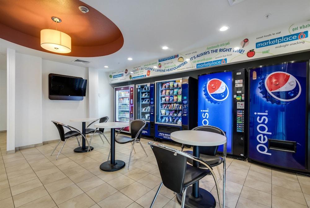 Motel 6 Poplar Bluff, MO photo 58