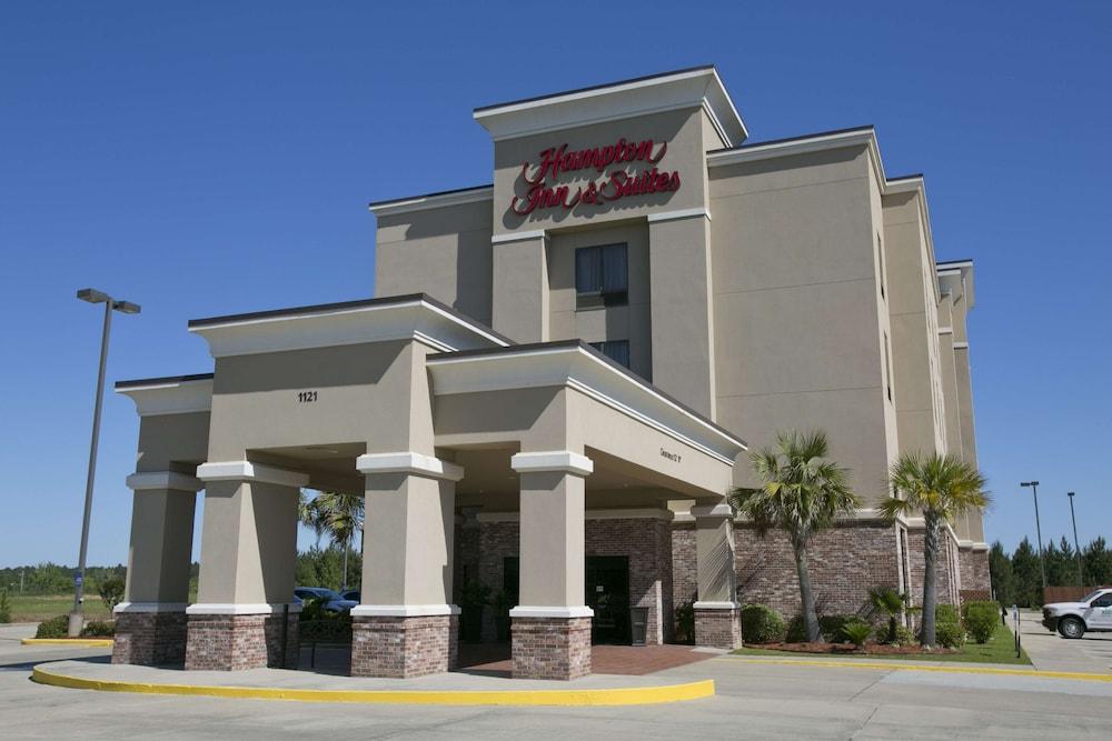 Hampton Inn & Suites Wiggins photo 44