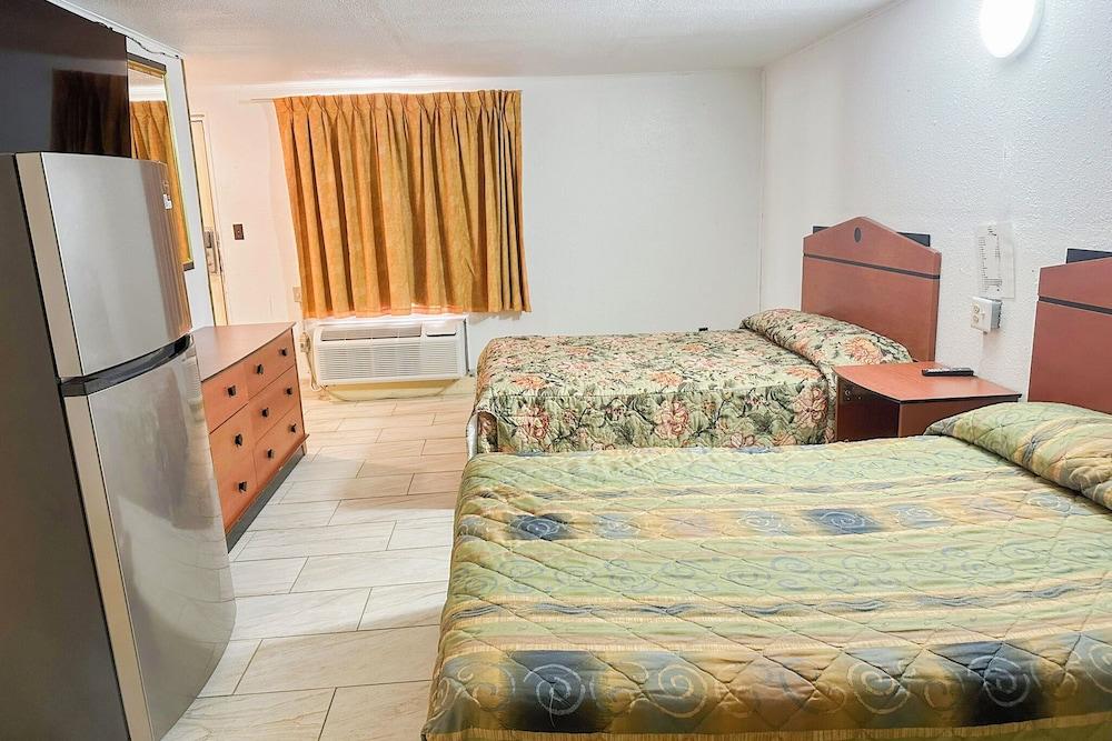 Shamrock Kings Inn By Oyo Marked Tree I-555 photo 70