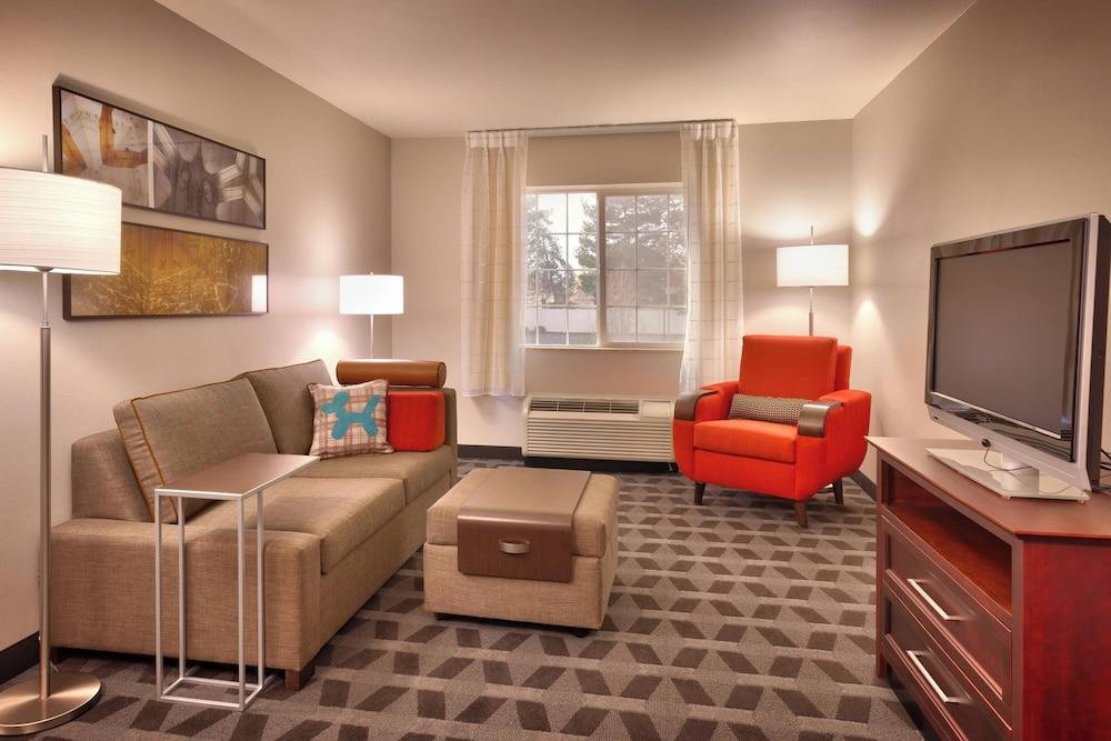 Towneplace Suites Marriott Meridian photo 14