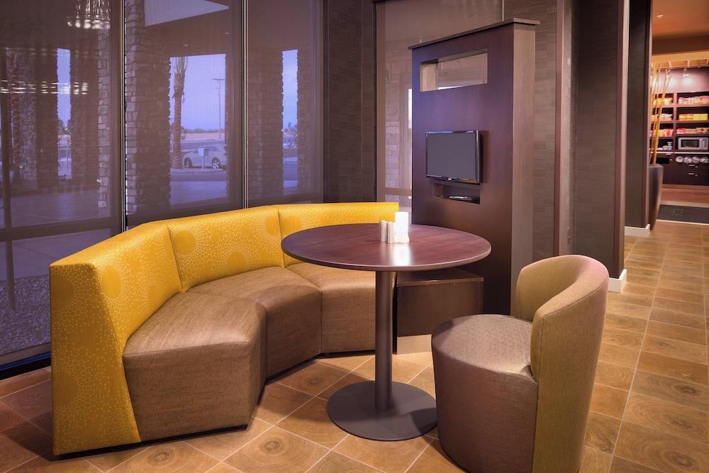 Courtyard Phoenix Mesa Gateway Airport photo 63