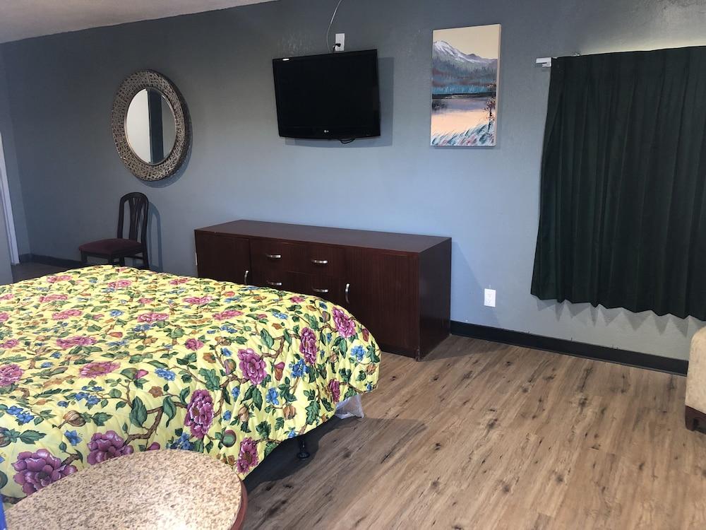 Kings Castle Motel photo 6