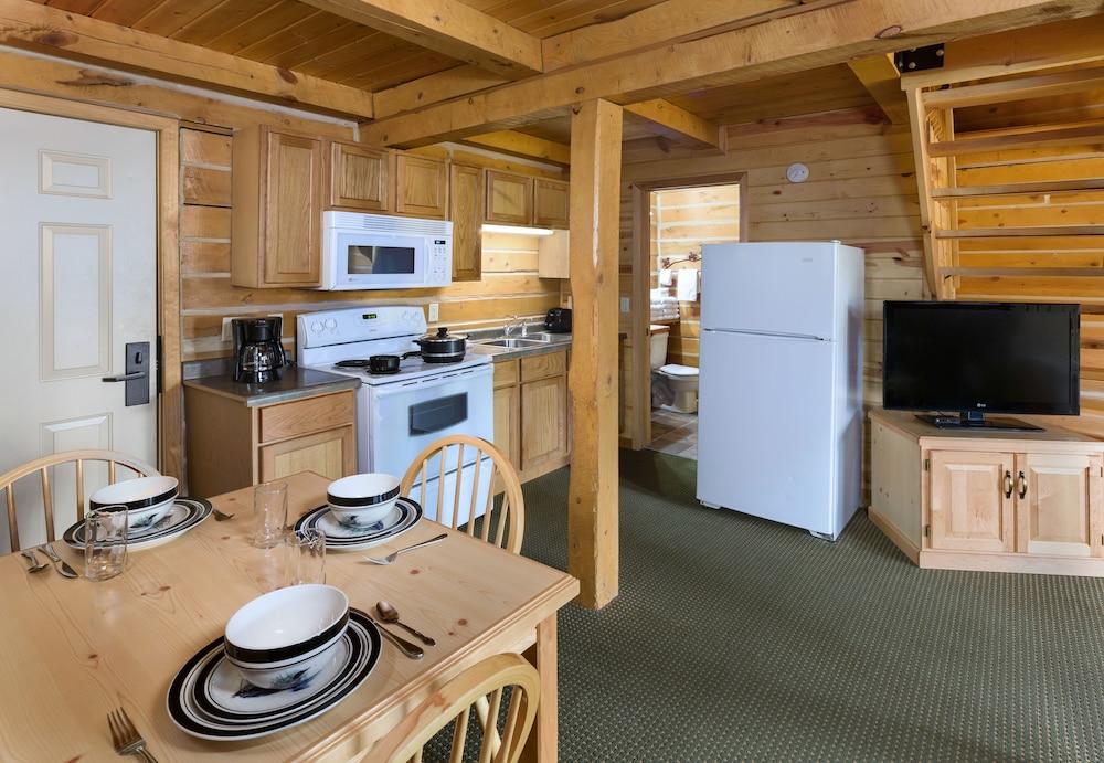 Rock Crest Lodge And Cabins photo 3