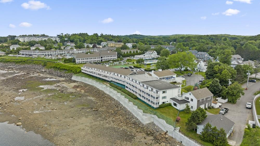 The Sparhawk Oceanfront Resort photo 76