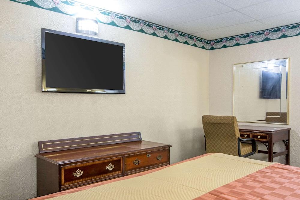 Rodeway Inn Gadsden - Attalla photo 11