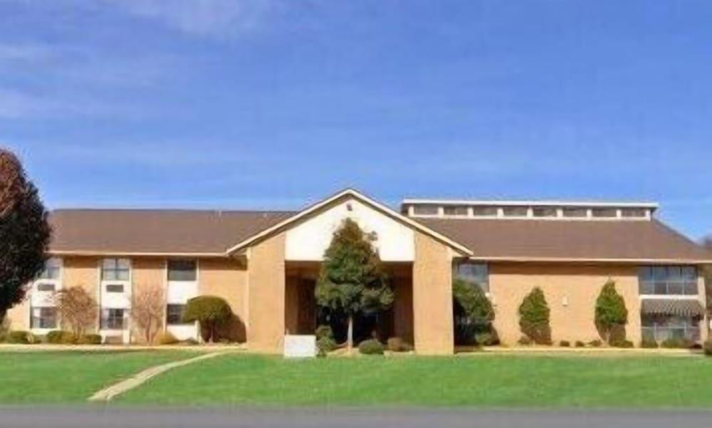 Quality Inn & Suites Stuttgart North photo 57