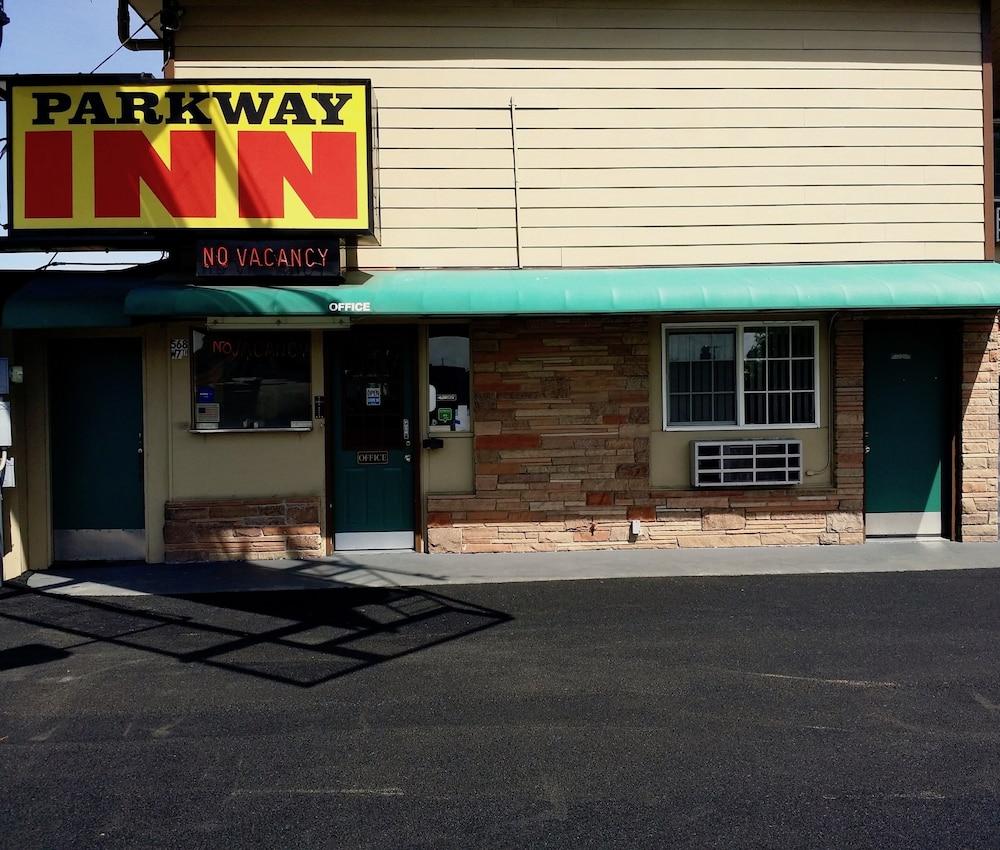 Parkway Inn Eugene photo 29