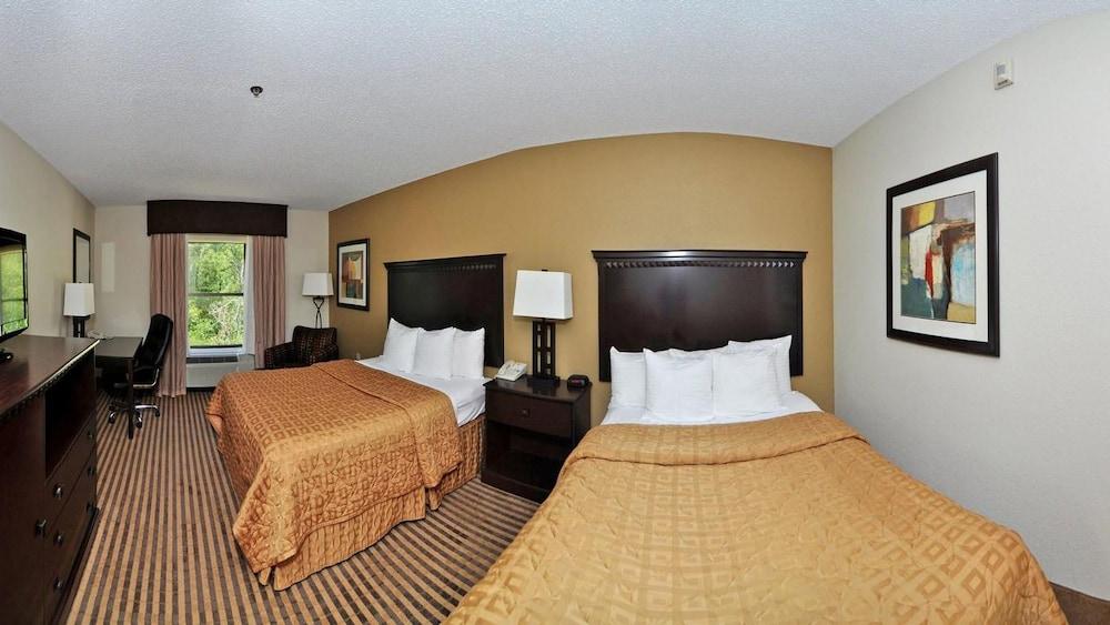 Comfort Inn & Suites Hot Springs Midtown photo 7