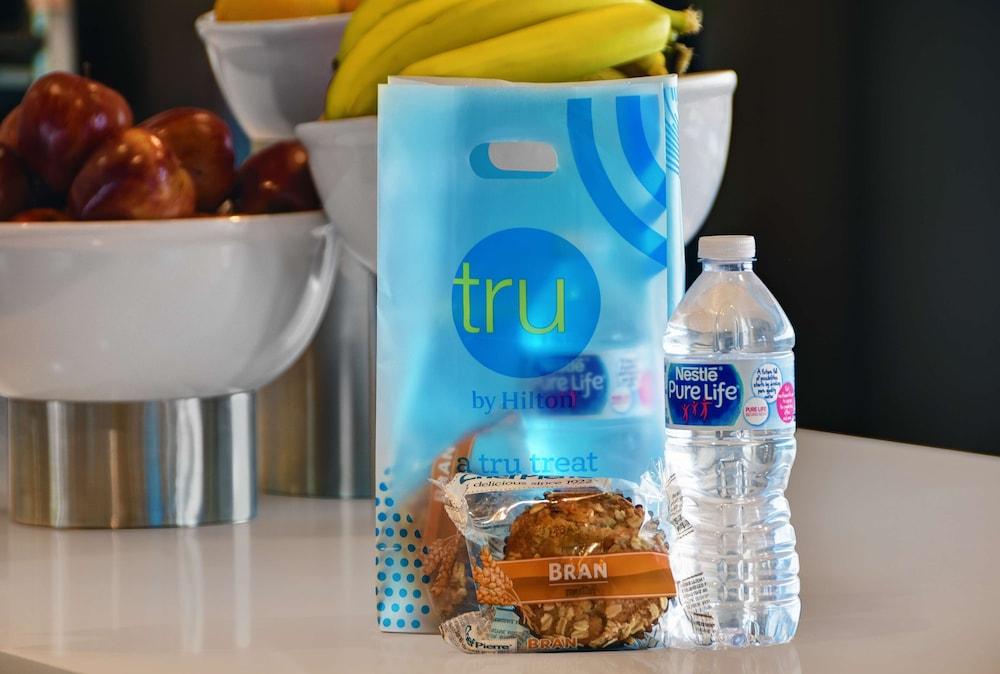 Tru by Hilton Monroe photo 26