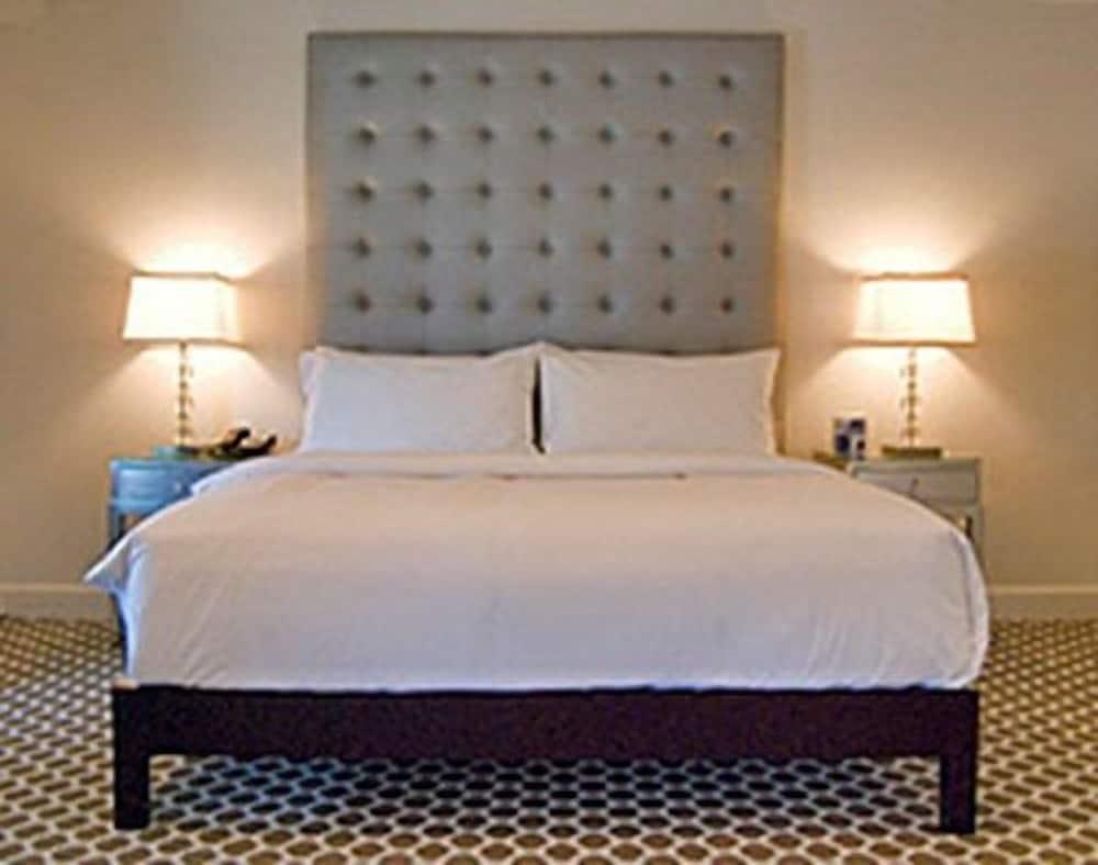 L.A. Sky Boutique Hotel photo 44