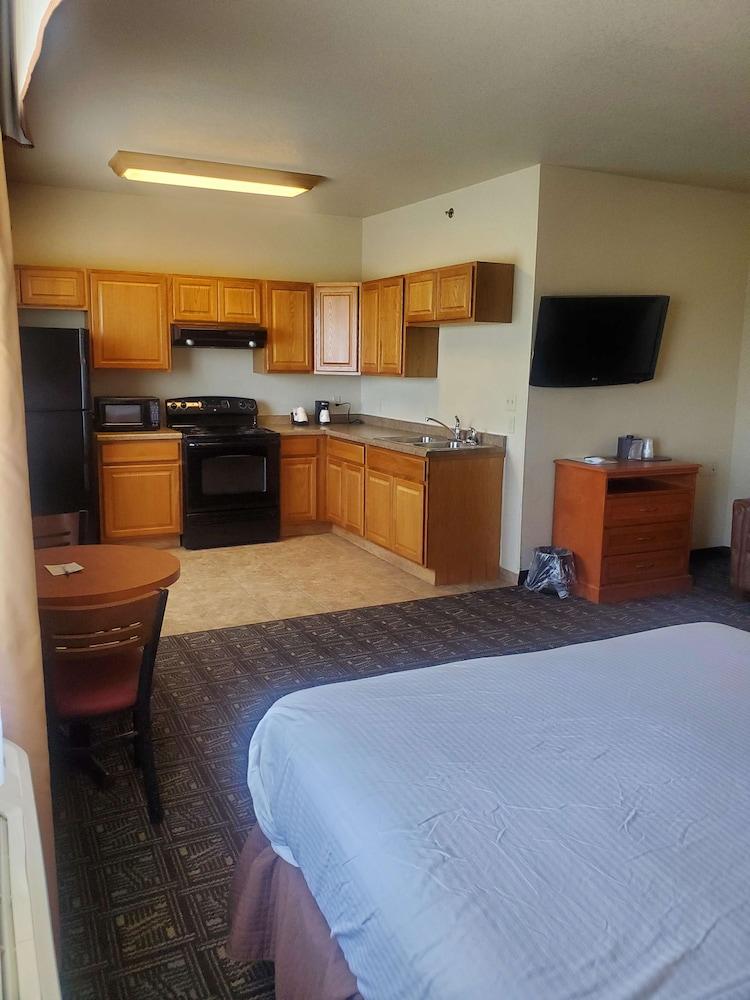 Best Western Rambler photo 35