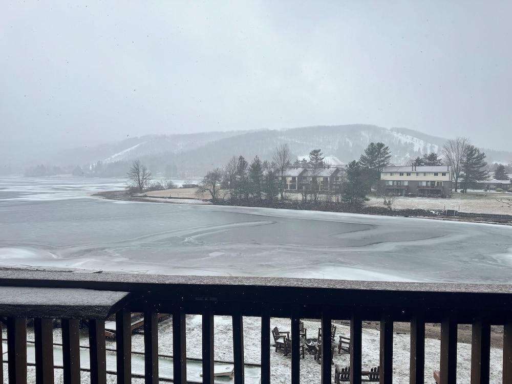 LakeFront Lodge photo 38