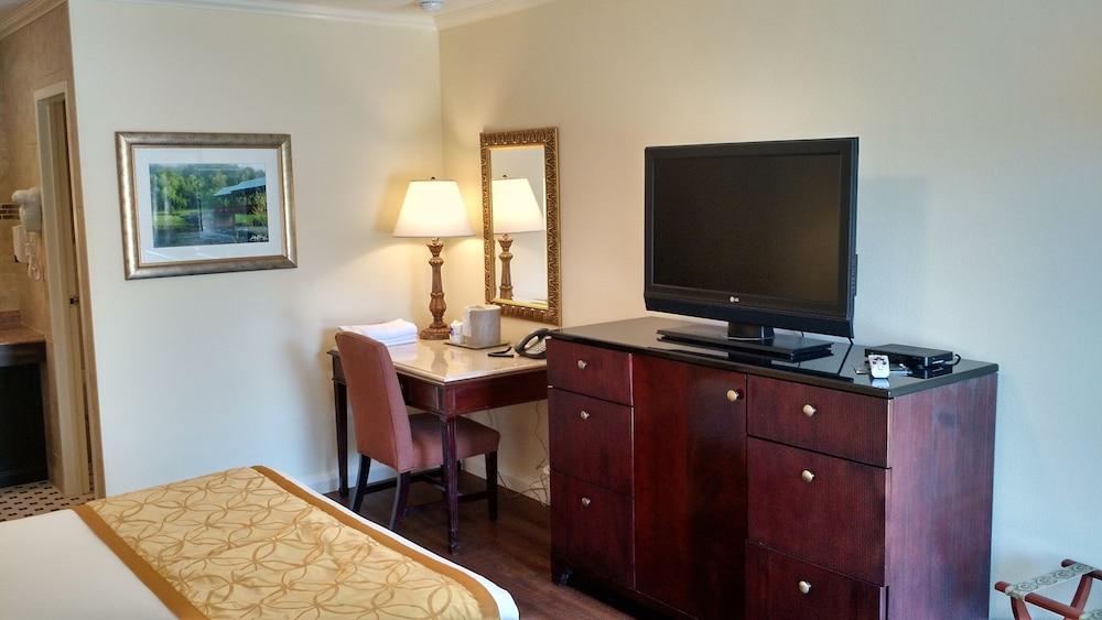 Townsend Gateway Inn photo 8