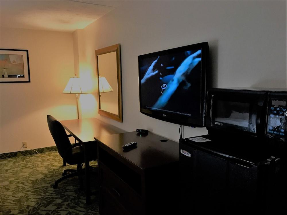 Quality Inn photo 15