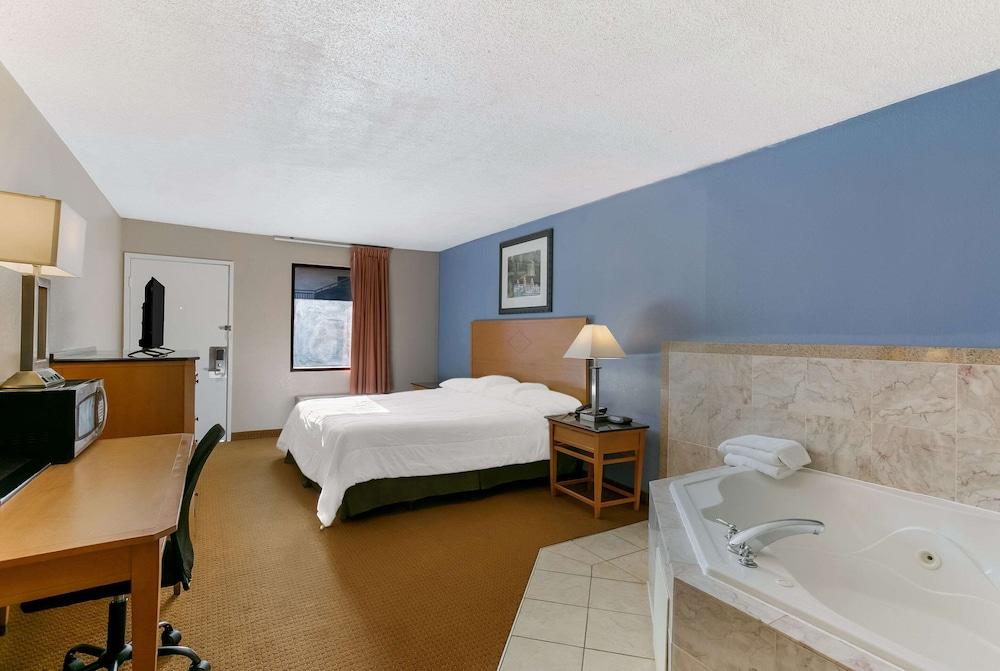 Dutchland Motel photo 4