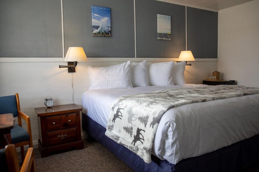 Isleview Motel and Cottages photo 28