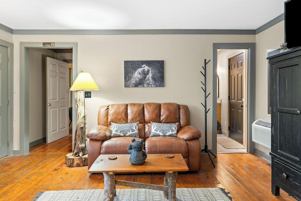 North 40 Lodge photo 18