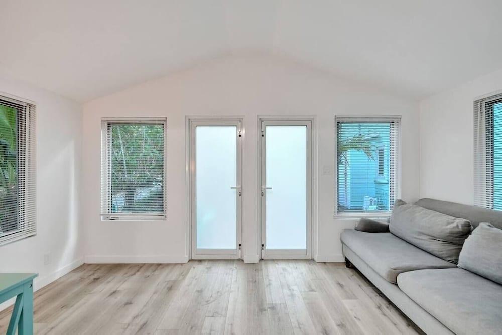 Oasis Fort Lauderdale by StayHospitality photo 9