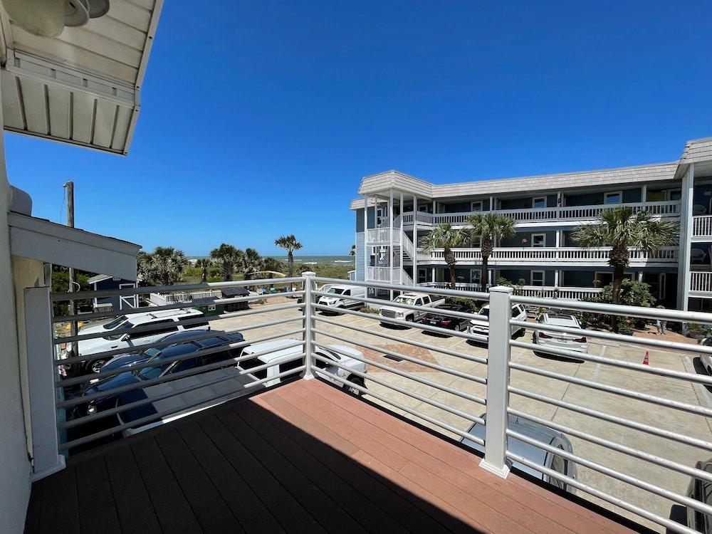 Magic Beach Motel photo 43