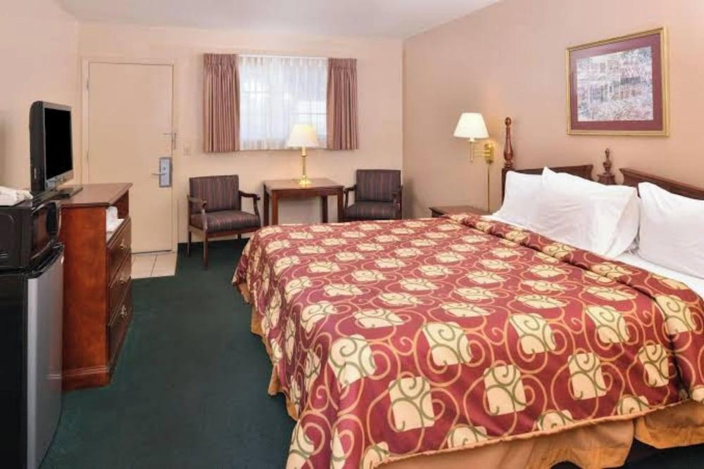 Capital O Route 66 Country Inn Vega Tx photo 10