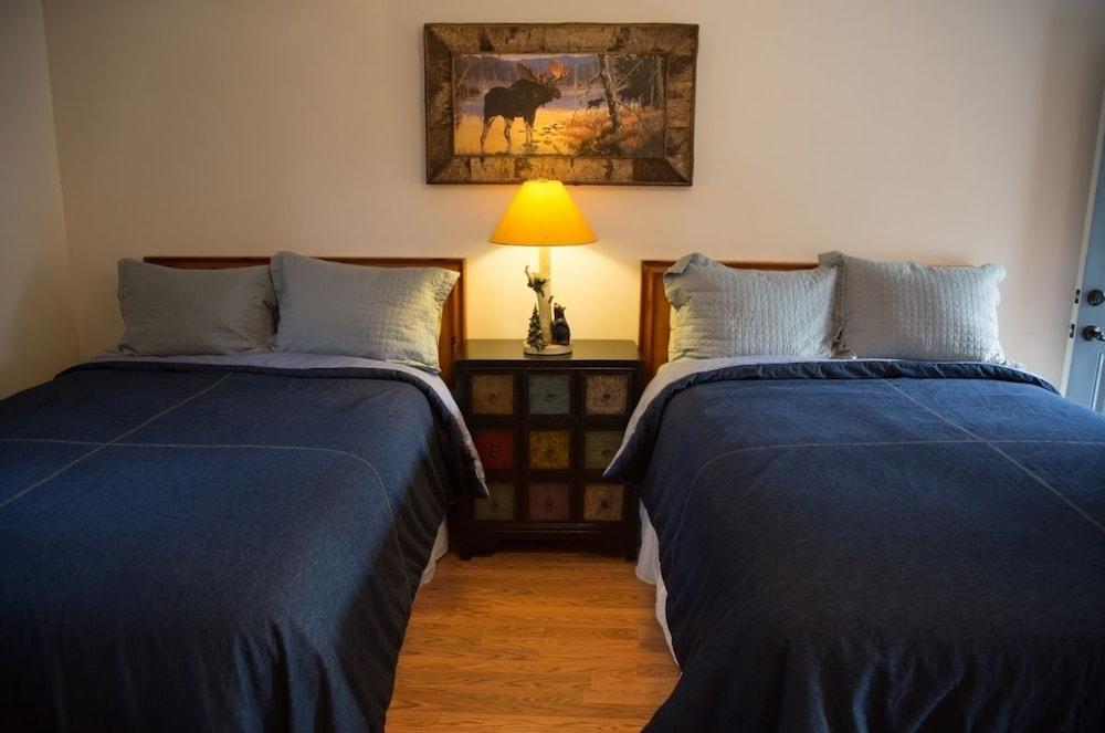 The Homestead Inn photo 7