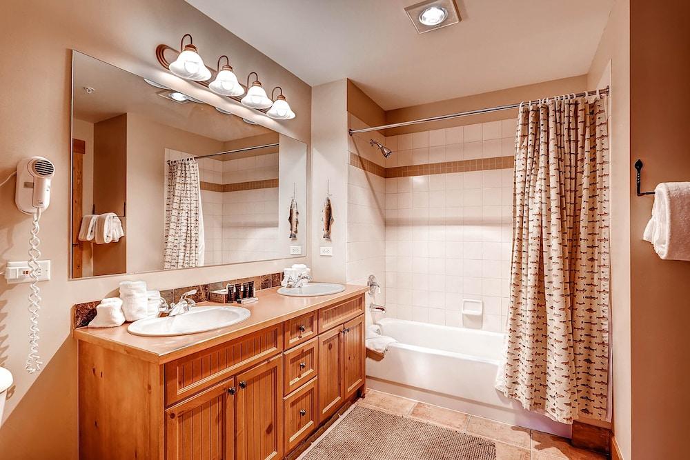 The Springs Condominiums by Vail Resorts photo 95