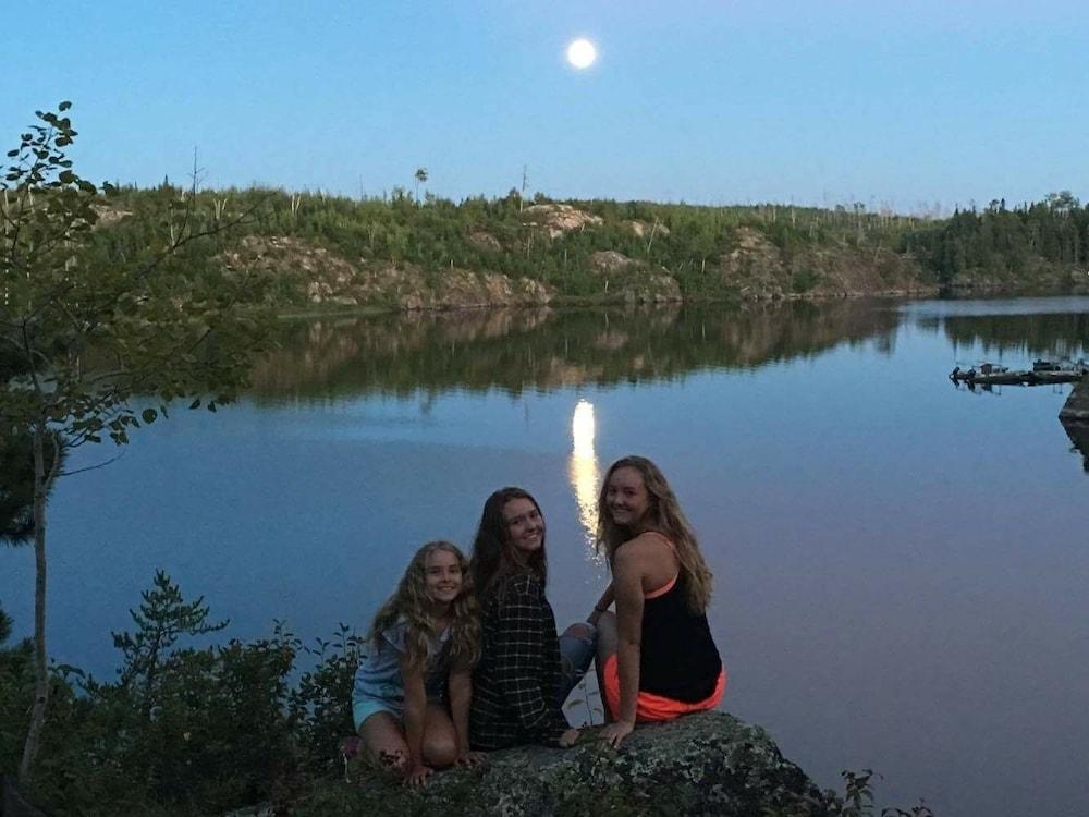 Saganaga Lodge photo 40