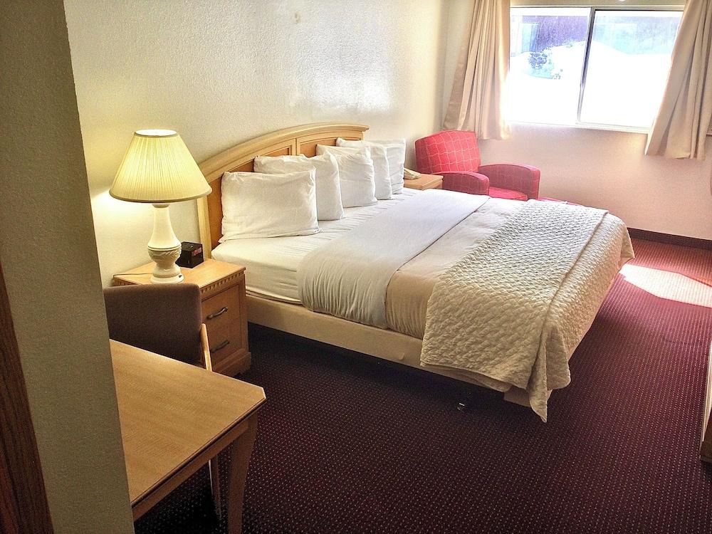 Affordable Inns photo 12
