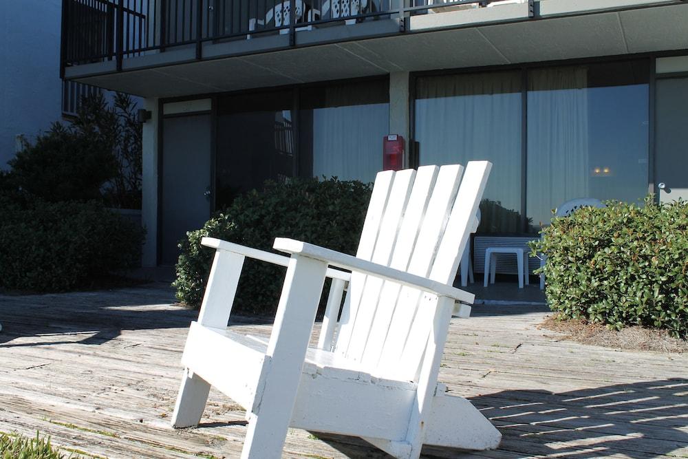 Beachside Motel photo 42