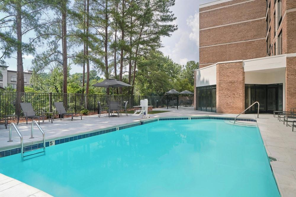 Fairfield by Marriott Inn & Suites Durham photo 2