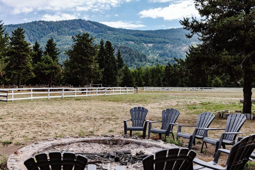 Silver Ridge Ranch photo 14