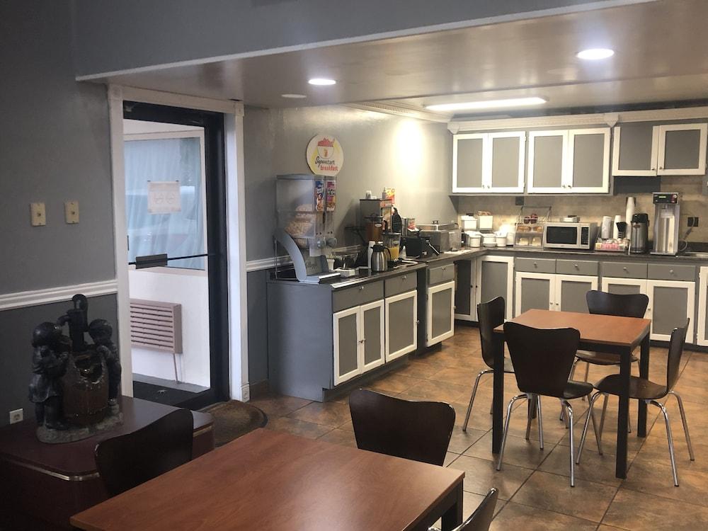 Staywell Suites photo 15