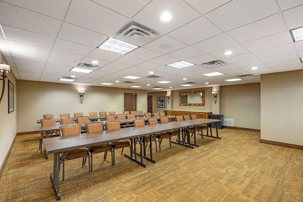 Best Western CottonTree Inn photo 49