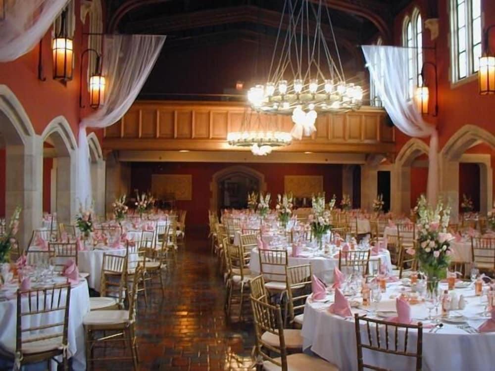 Bertram Inn at Glenmoor photo 21