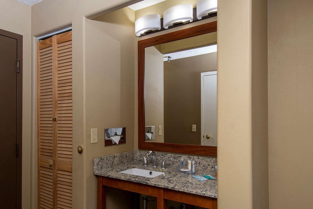 Comfort Inn Santa Fe South photo 24