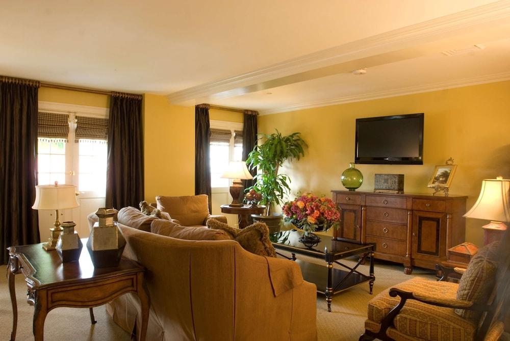Bienville House photo 18