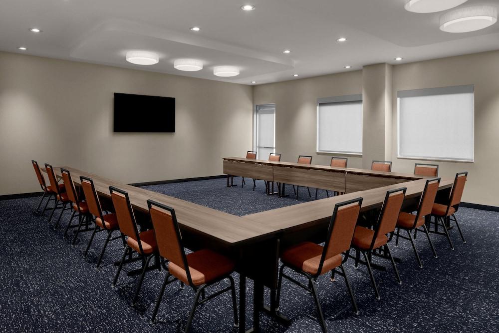 SpringHill Suites by Marriott Houston Intercontinental Arprt photo 27