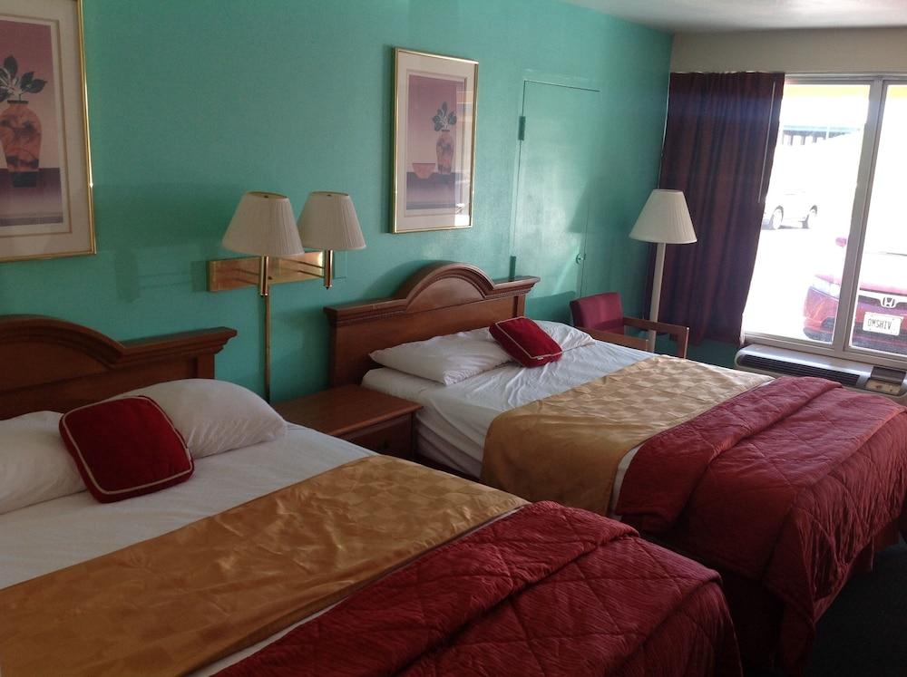Budget Inn photo 16