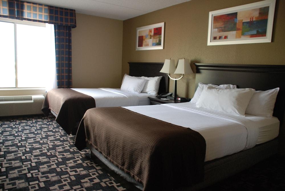 The Plaza Hotel & Suites Winona photo 24