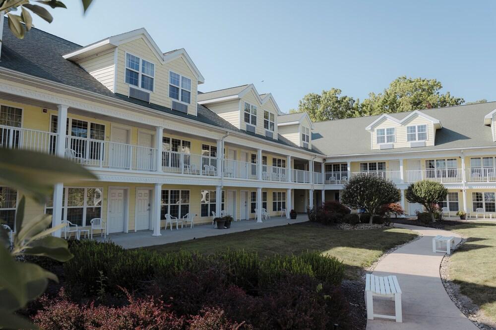Kelleys Island Venture Resort photo 12