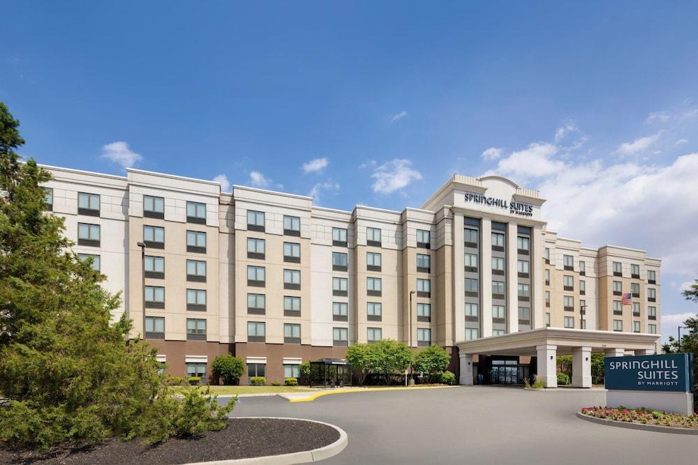 SpringHill Suites by Marriott Newark Liberty International photo 1