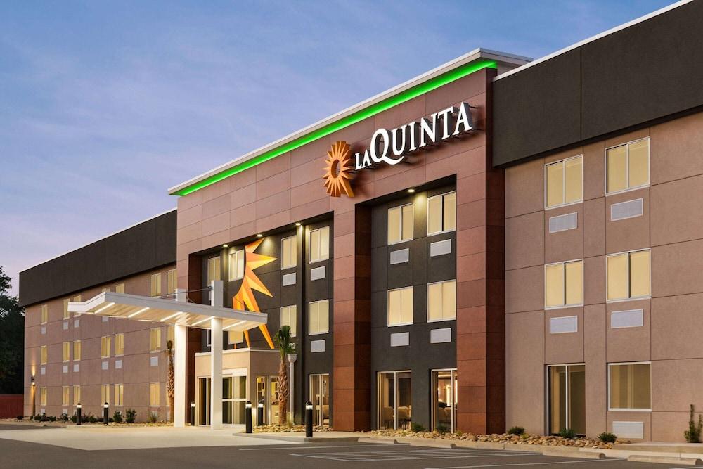 La Quinta Inn by Wyndham Columbia NE/Fort Jackson photo 99