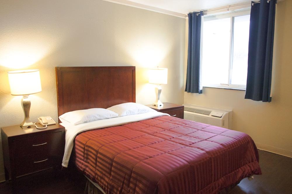 Arrowhead Inn photo 7