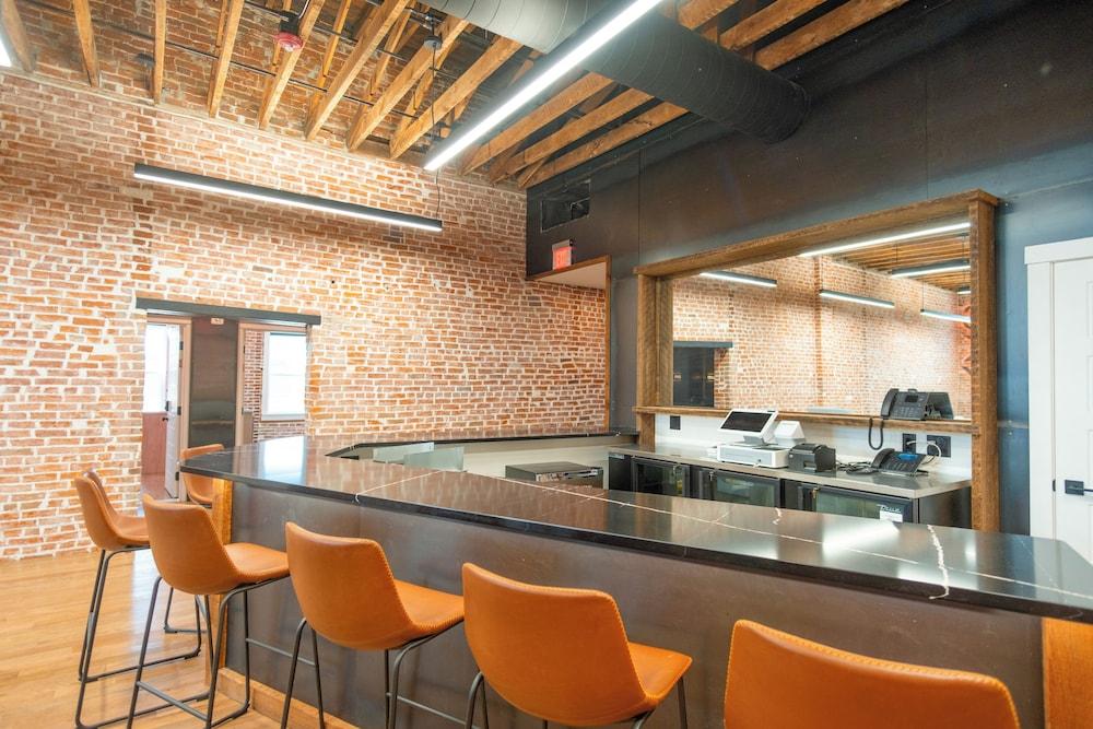 Sky Lofts photo 18