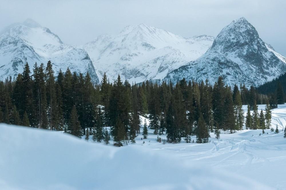 Kendall Mountain Lodge photo 29