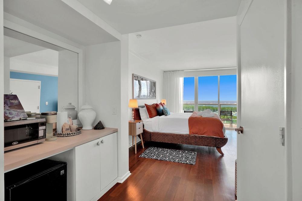 Amazing SEA VIEW Studio photo 10